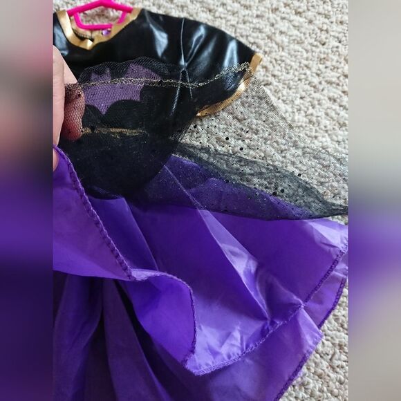 Girls Batgirl Halloween Costume size 3-4T - Picture 10 of 11